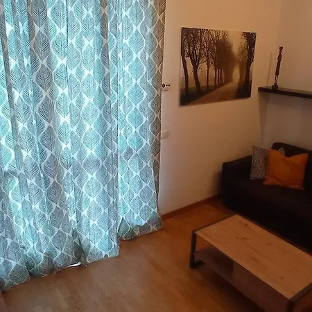 Apartament Bilocale Tra Citta E Colline. *