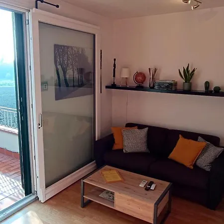 Apartament Bilocale Tra Citta E Colline.