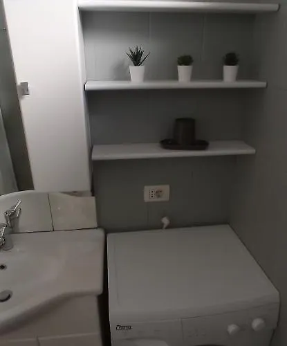 Bilocale Tra Citta E Colline. Apartment *