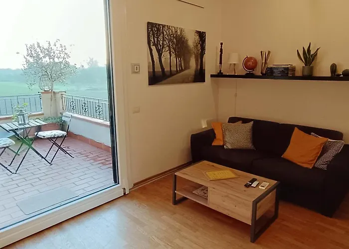 Apartment Bilocale Tra Citta E Colline. Ca di Sola